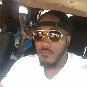 Meet your Posher, Taberio